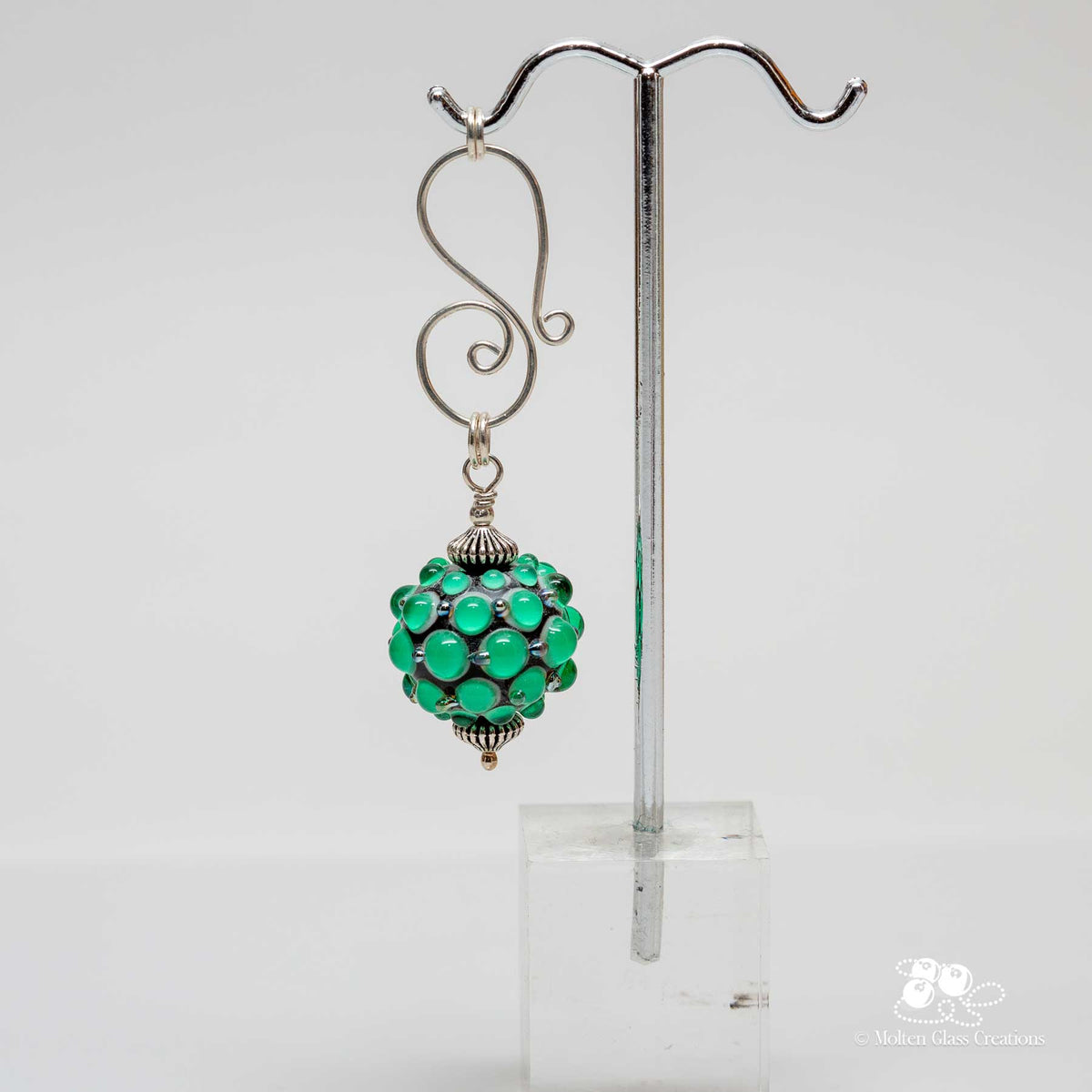 Green Bumpy Bead Pendant