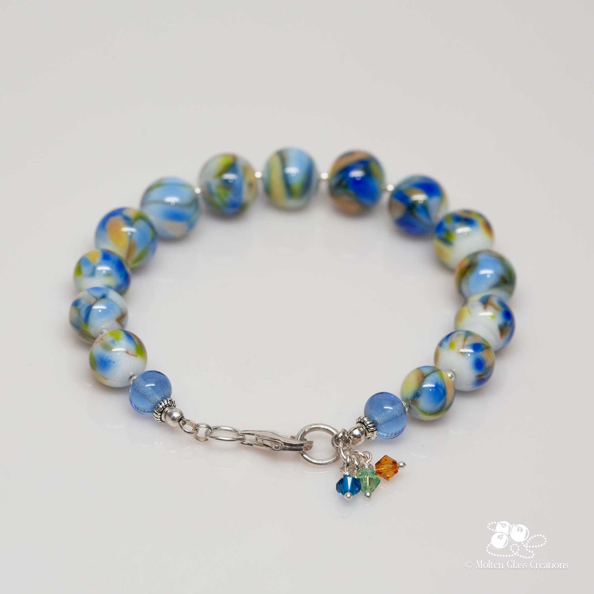 blue marbled glass bead bracelet