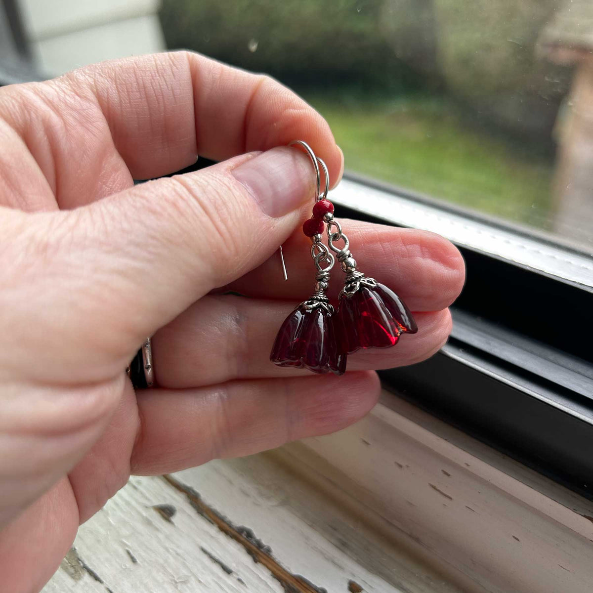 Bell Flower Earrings - Red